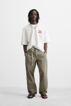 Alternative view of ÁO NỈ PHỐI HỌA TIẾT